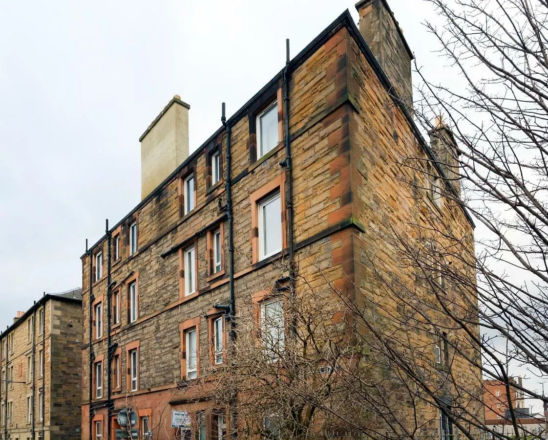 Cosy Near Centre Edinburgh Apartment 0*,  イギリス